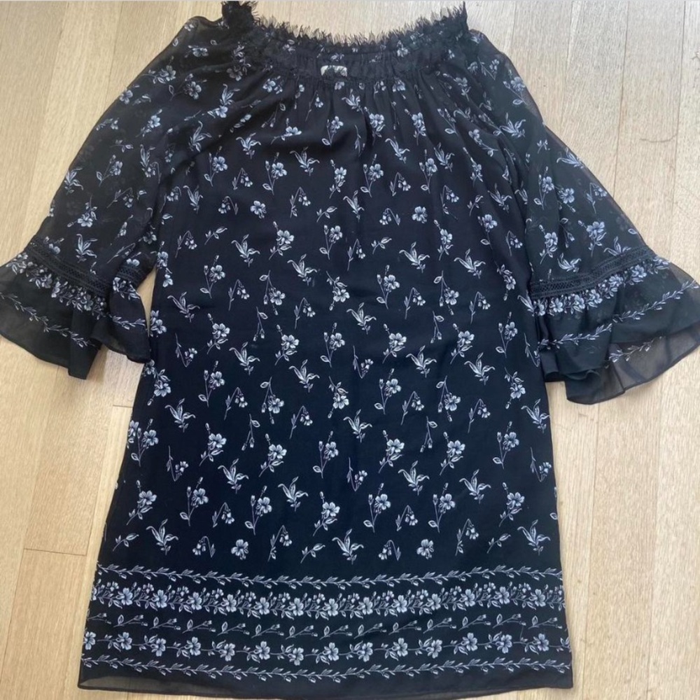 Max Studio Black Ruffled 3/4 Sleeve Mini Dress